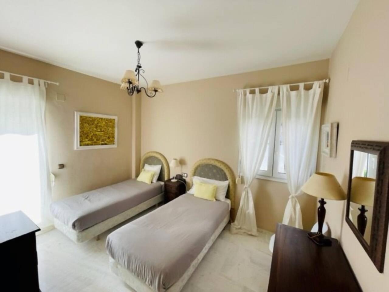 Apart Milla De Oro Marbella Exterior foto